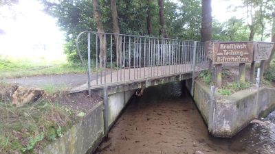 Neue Brücke über den Krollbach in Hövelhof 